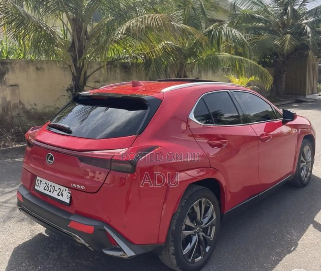 Lexus UX 2022 Red