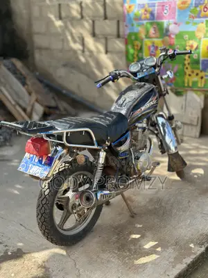 Royal Motorcycle 2018 Black