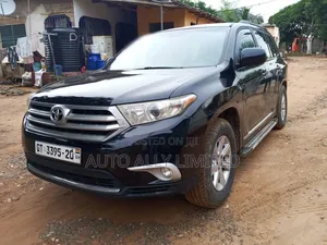 Toyota Highlander Limited 3.5l 4WD 2013 Black