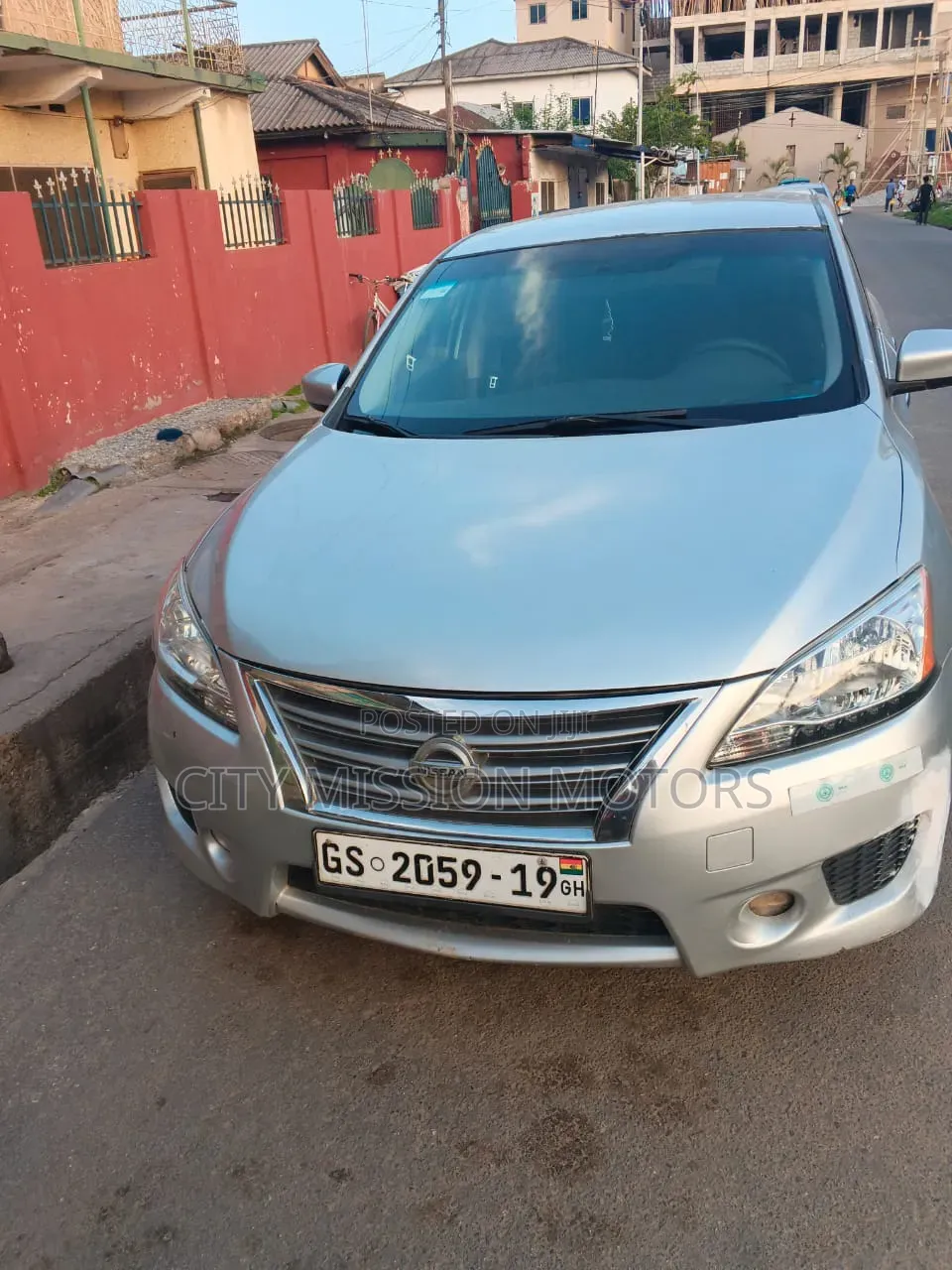 Nissan Versa 1.6 S 4dr Sedan (1.6L 4cyl 4A) 2015 Silver