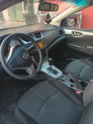 Nissan Versa 1.6 S 4dr Sedan (1.6L 4cyl 4A) 2015 Silver