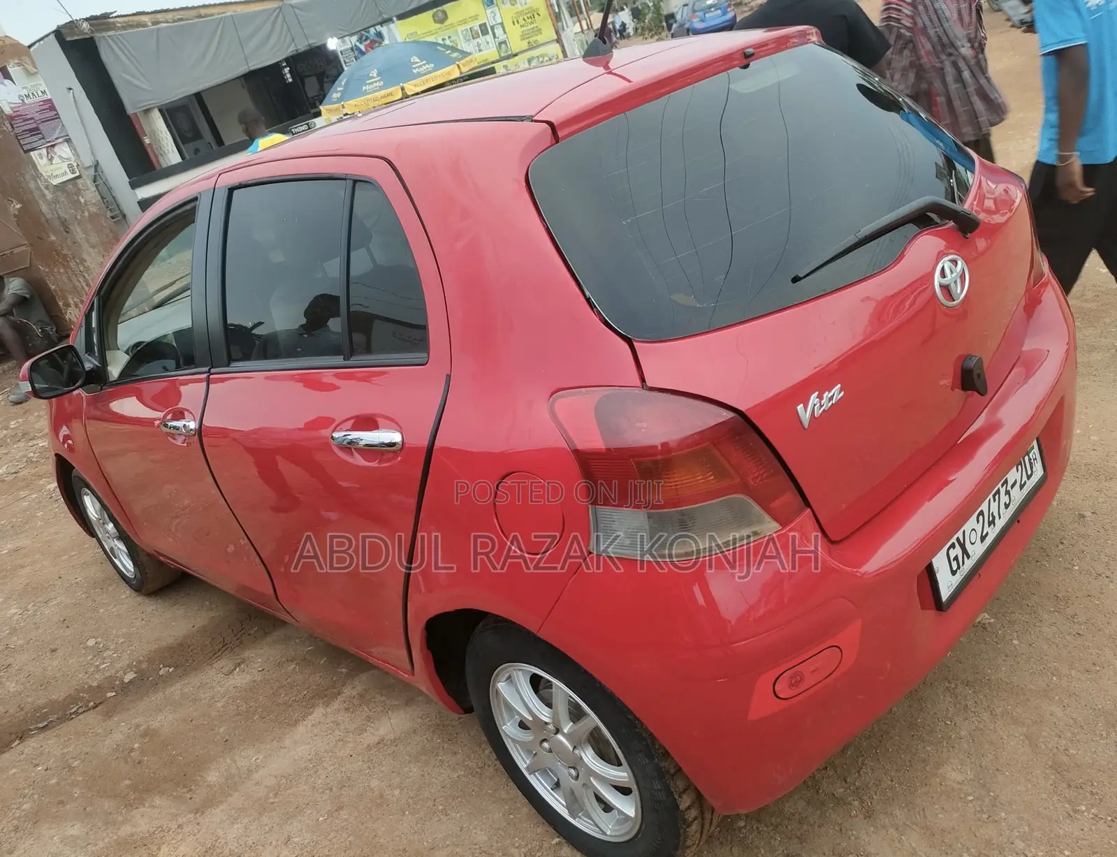 Toyota Vitz 2010 Red