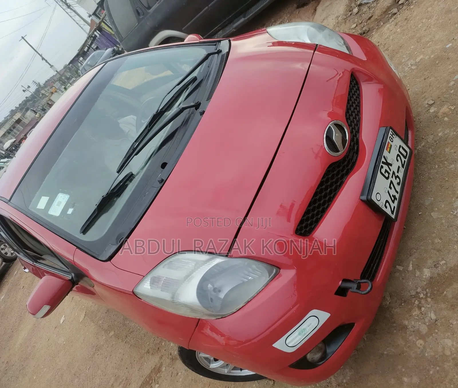 Toyota Vitz 2010 Red