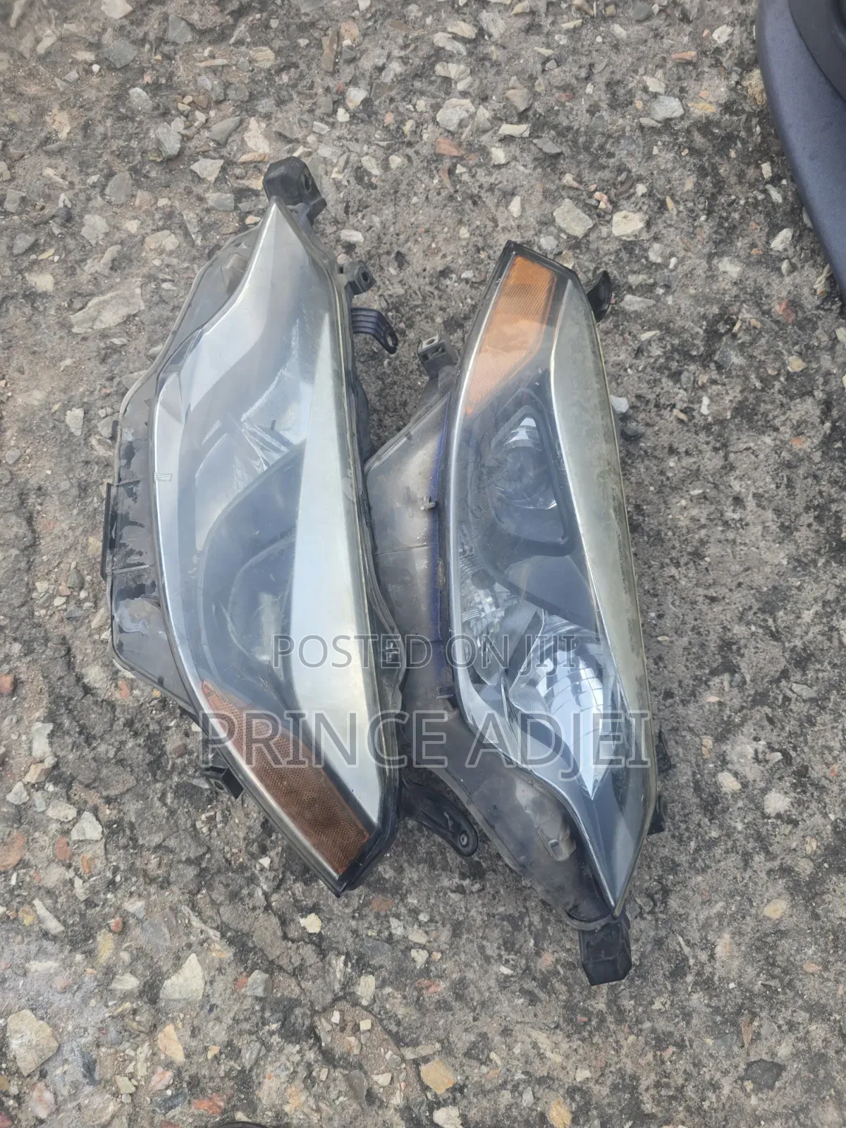 Toyota Corolla Headlight
