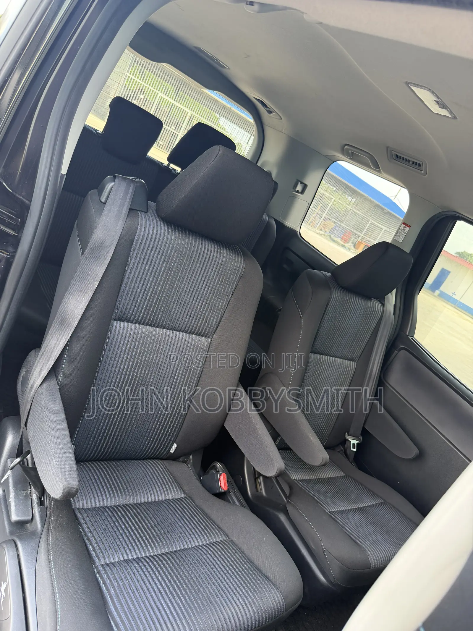 Toyota Voxy 2016 Beige