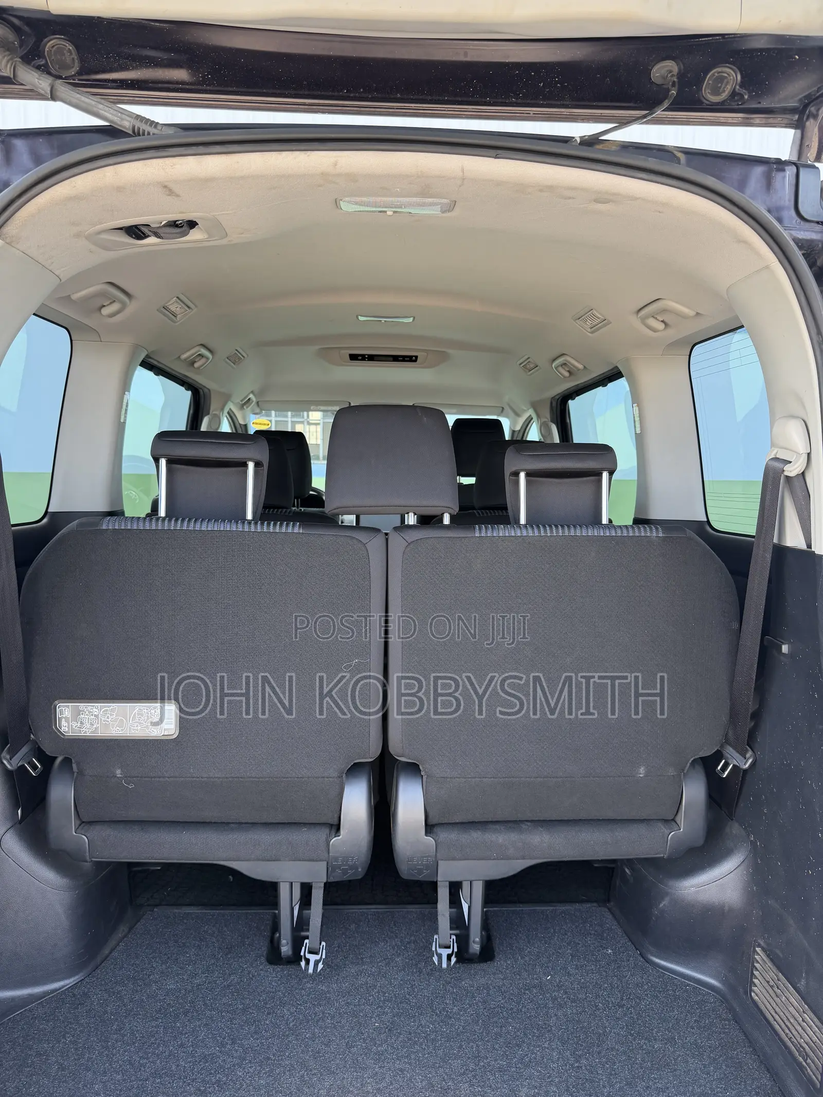 Toyota Voxy 2016 Beige