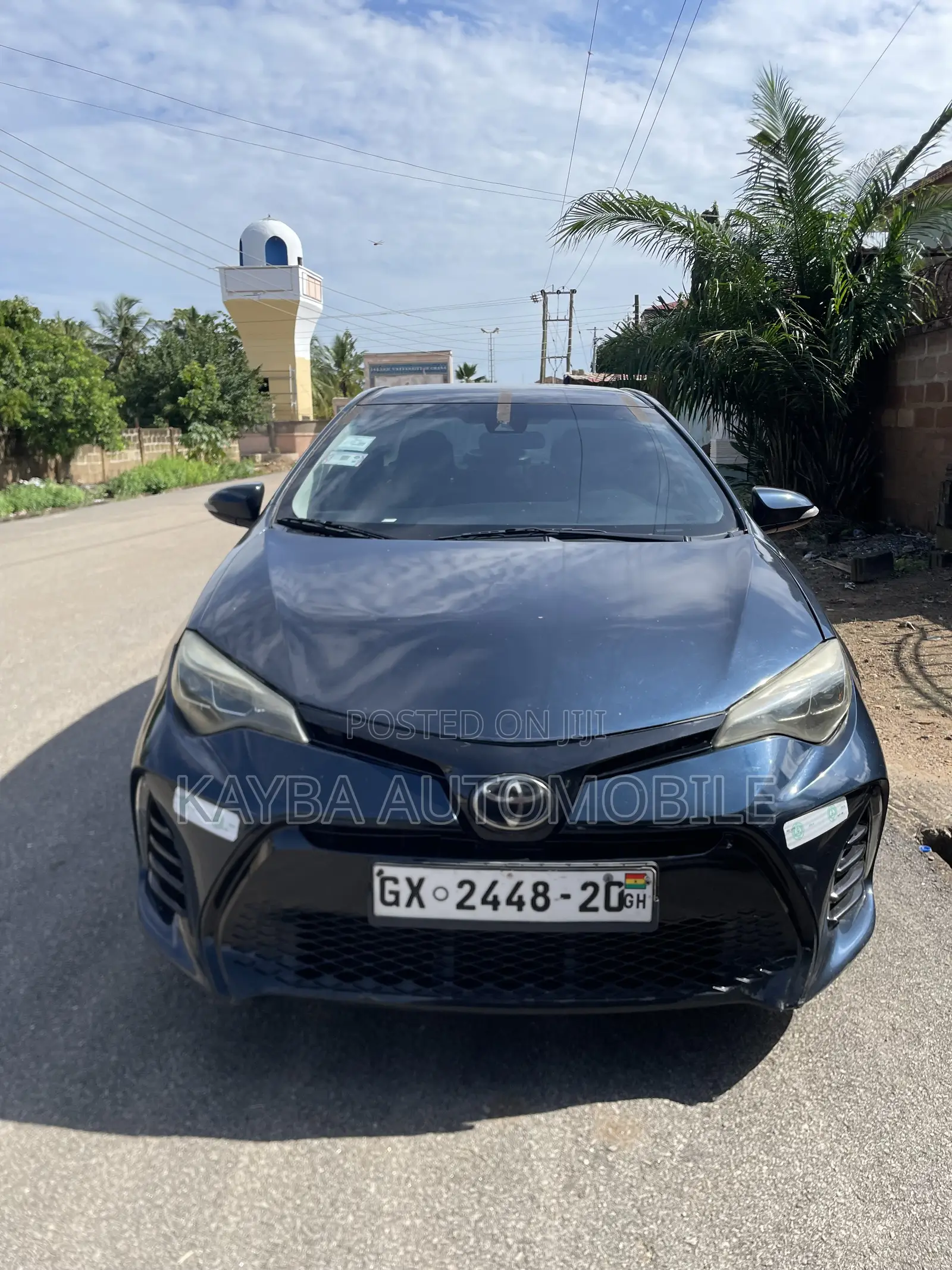 Toyota Corolla 2017 Green