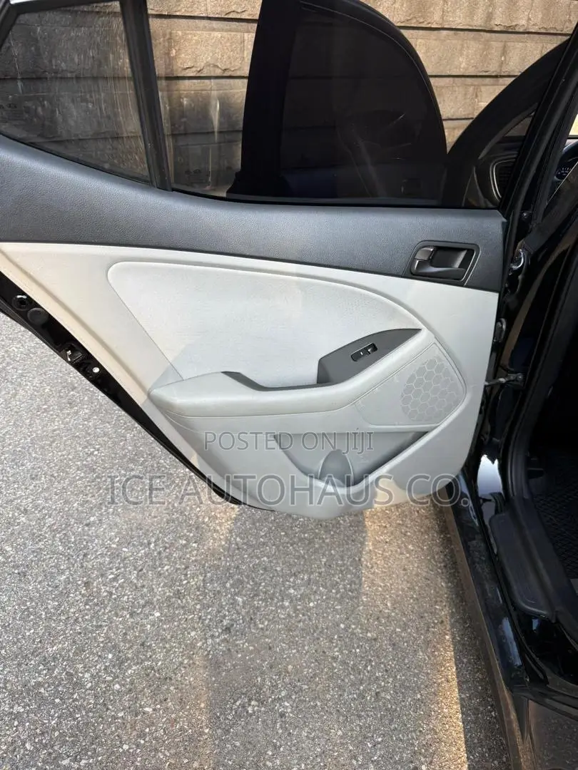 Kia K5 2015 Black