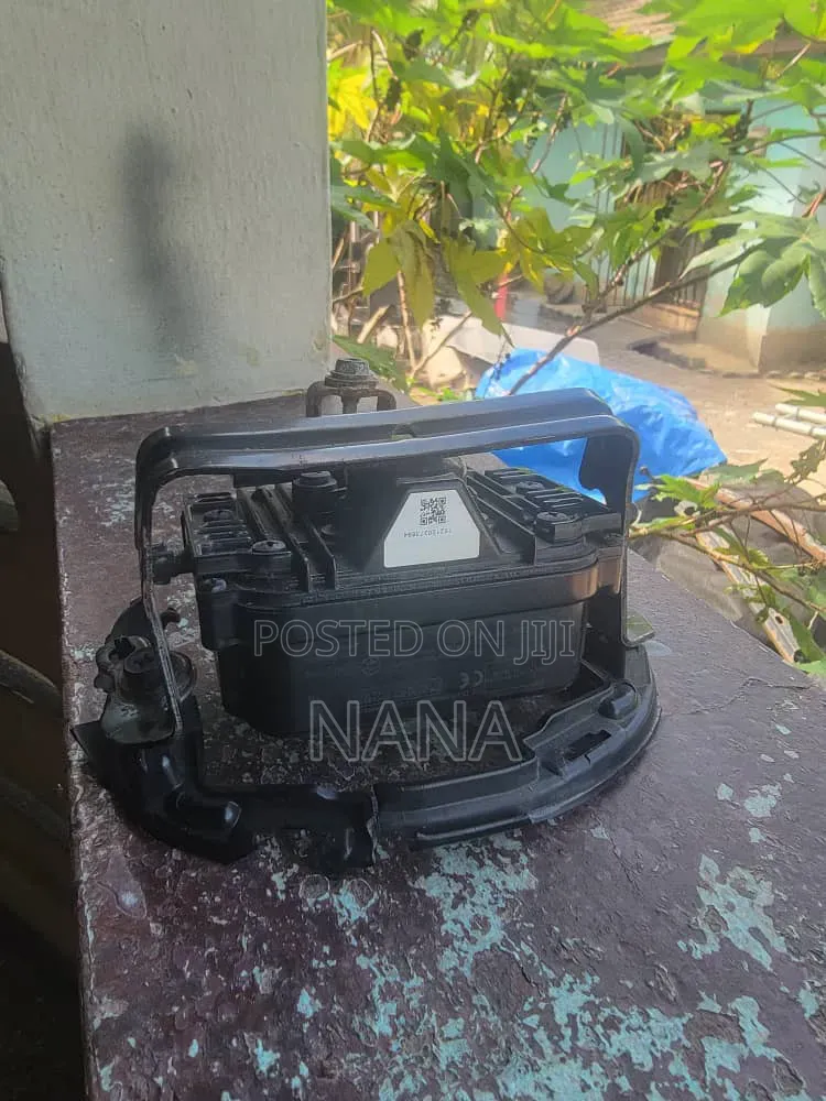 2017 - 2019 Toyota Oem Cruise Control Distance Sensor