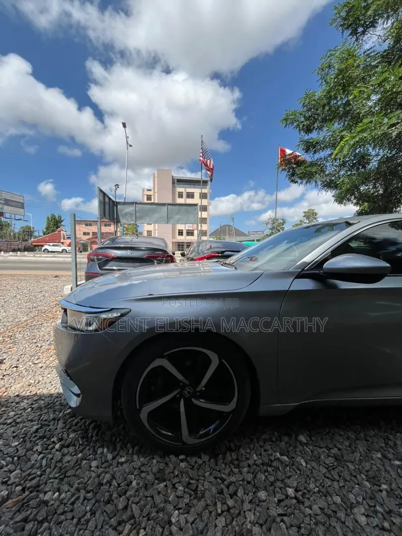 Honda Accord Sport 2.0T 2020 Gray