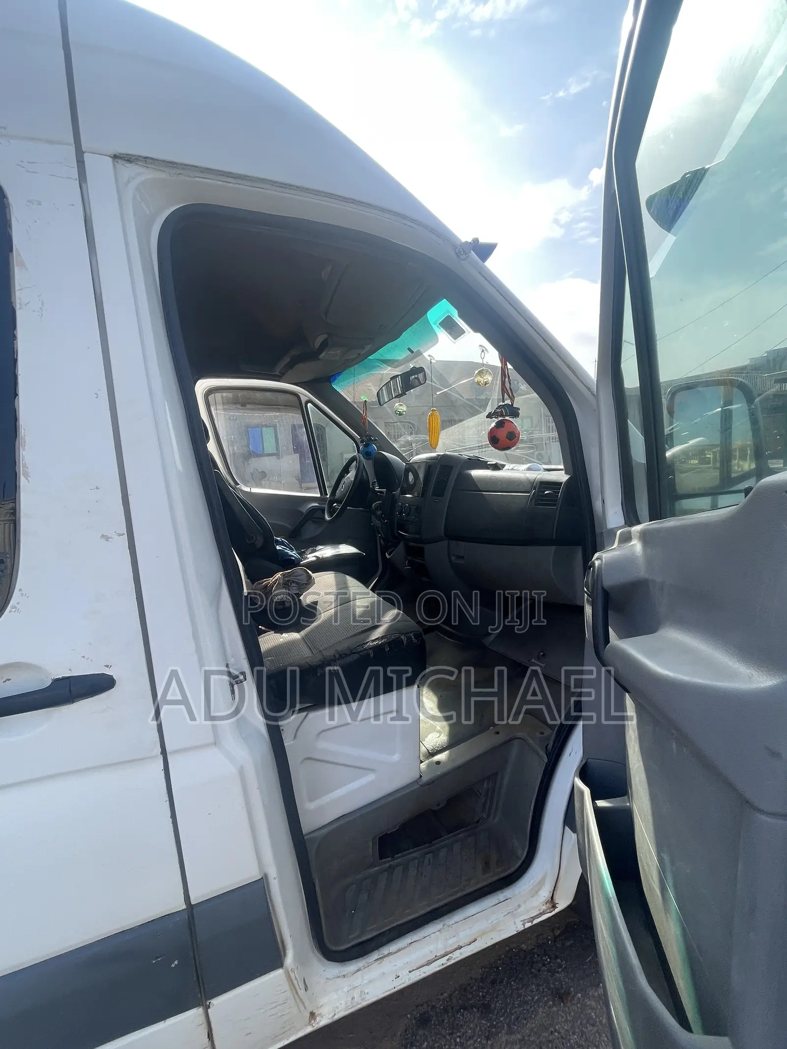 Mercedes-Benz Sprinter 2005 White