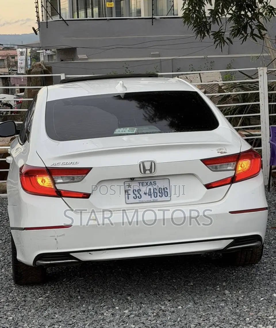 Honda Accord 2018 White