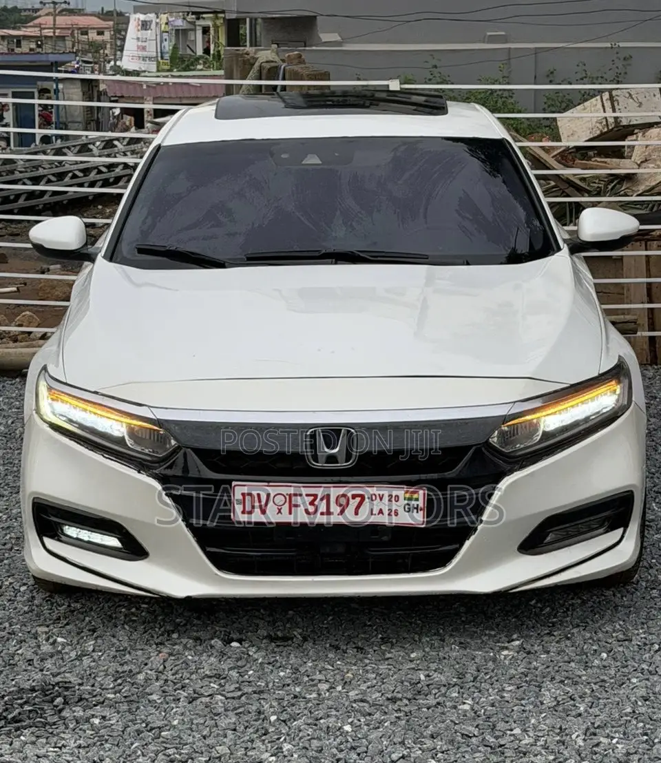 Honda Accord 2018 White