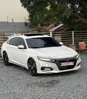 Honda Accord 2018 White