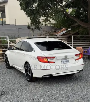 Honda Accord 2018 White
