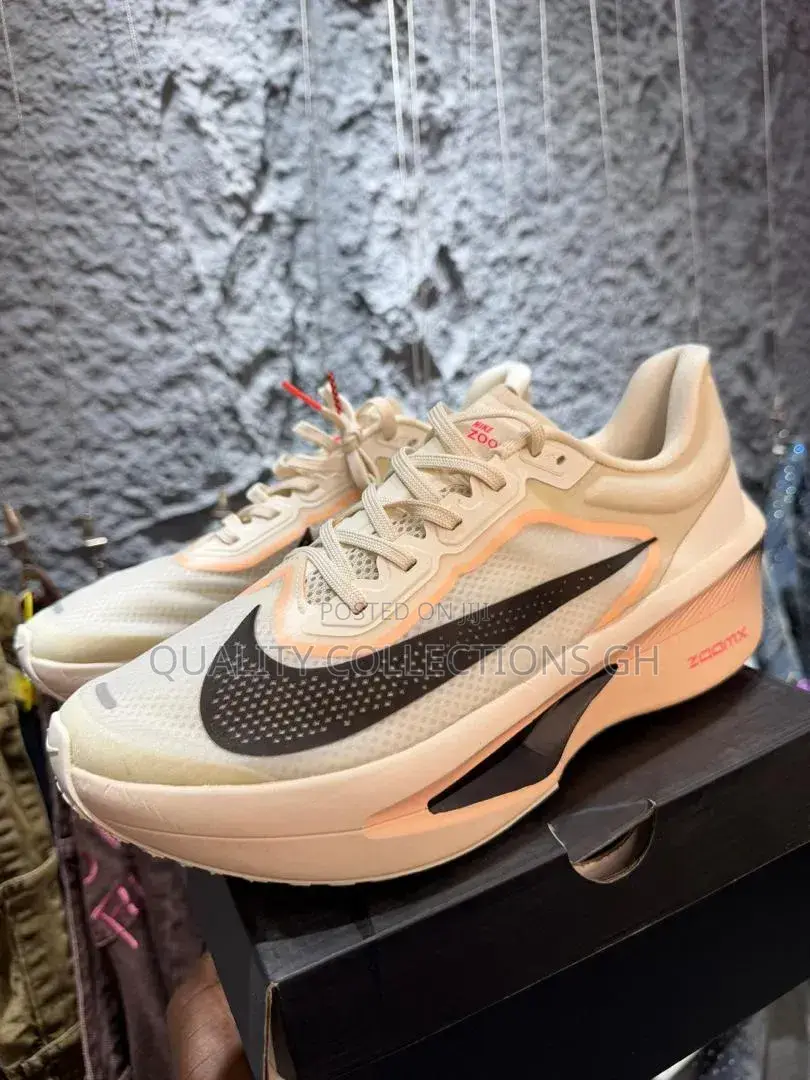 Nike Zoom Fly 6