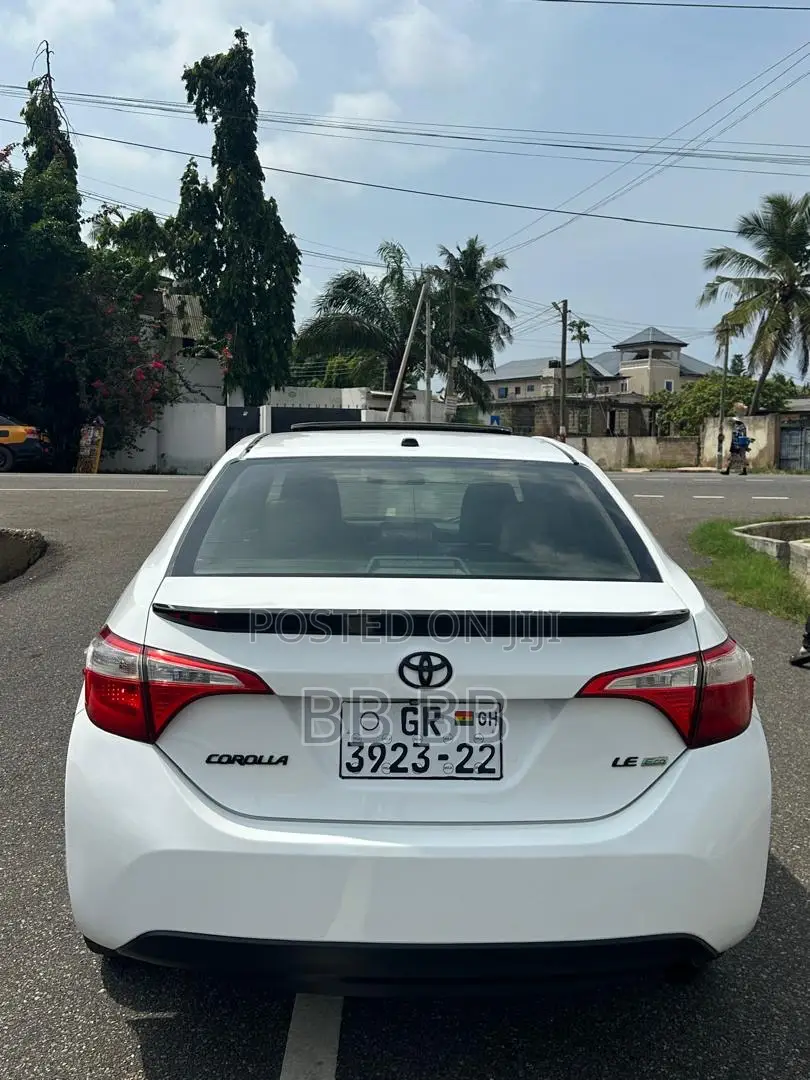 Toyota Corolla 2016 White
