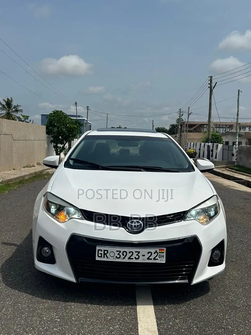 Toyota Corolla 2016 White