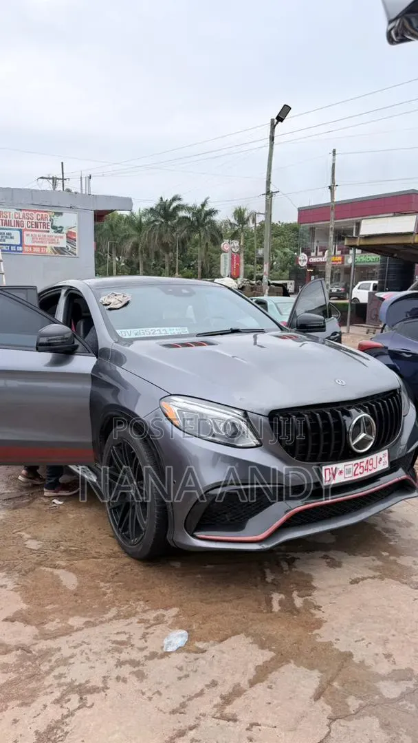 Mercedes-Benz GLE-Class 2017 Gray