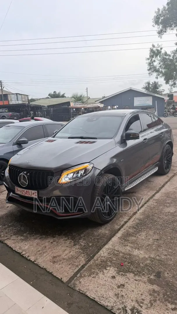 Mercedes-Benz GLE-Class 2017 Gray