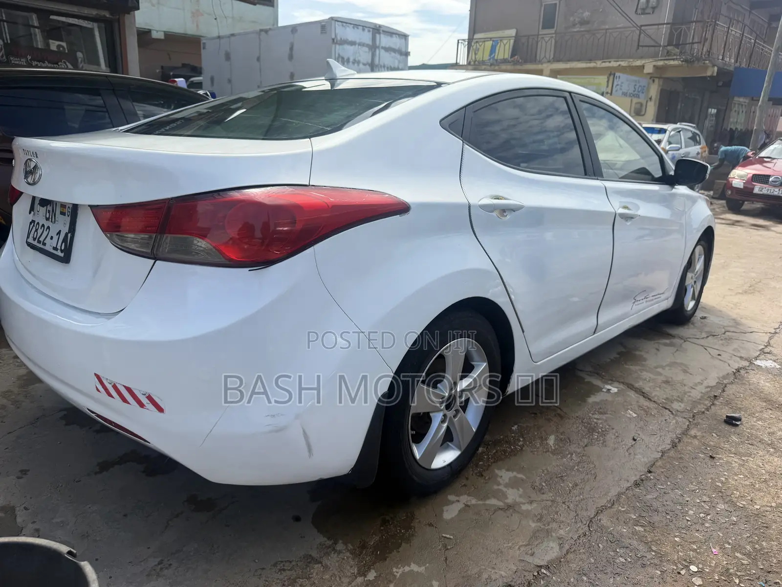 Hyundai Elantra 2013 White