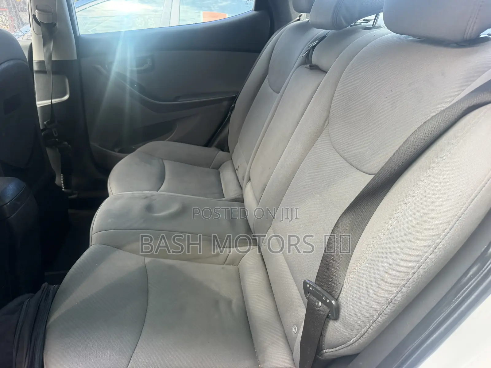 Hyundai Elantra 2013 White