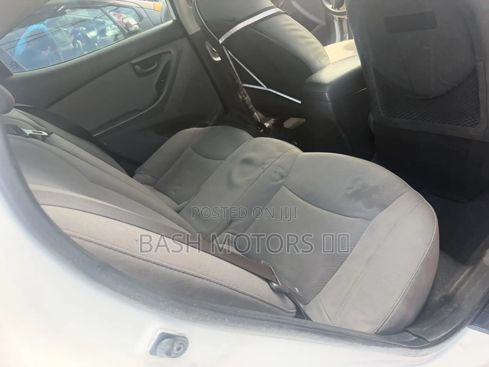 Hyundai Elantra 2013 White