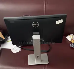 Edgeless Dell Monitor
