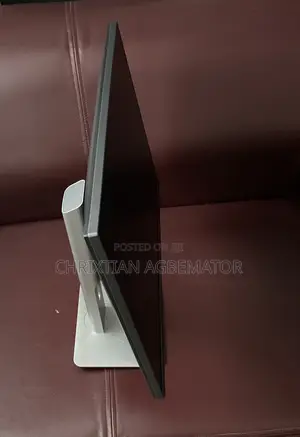 Edgeless Dell Monitor