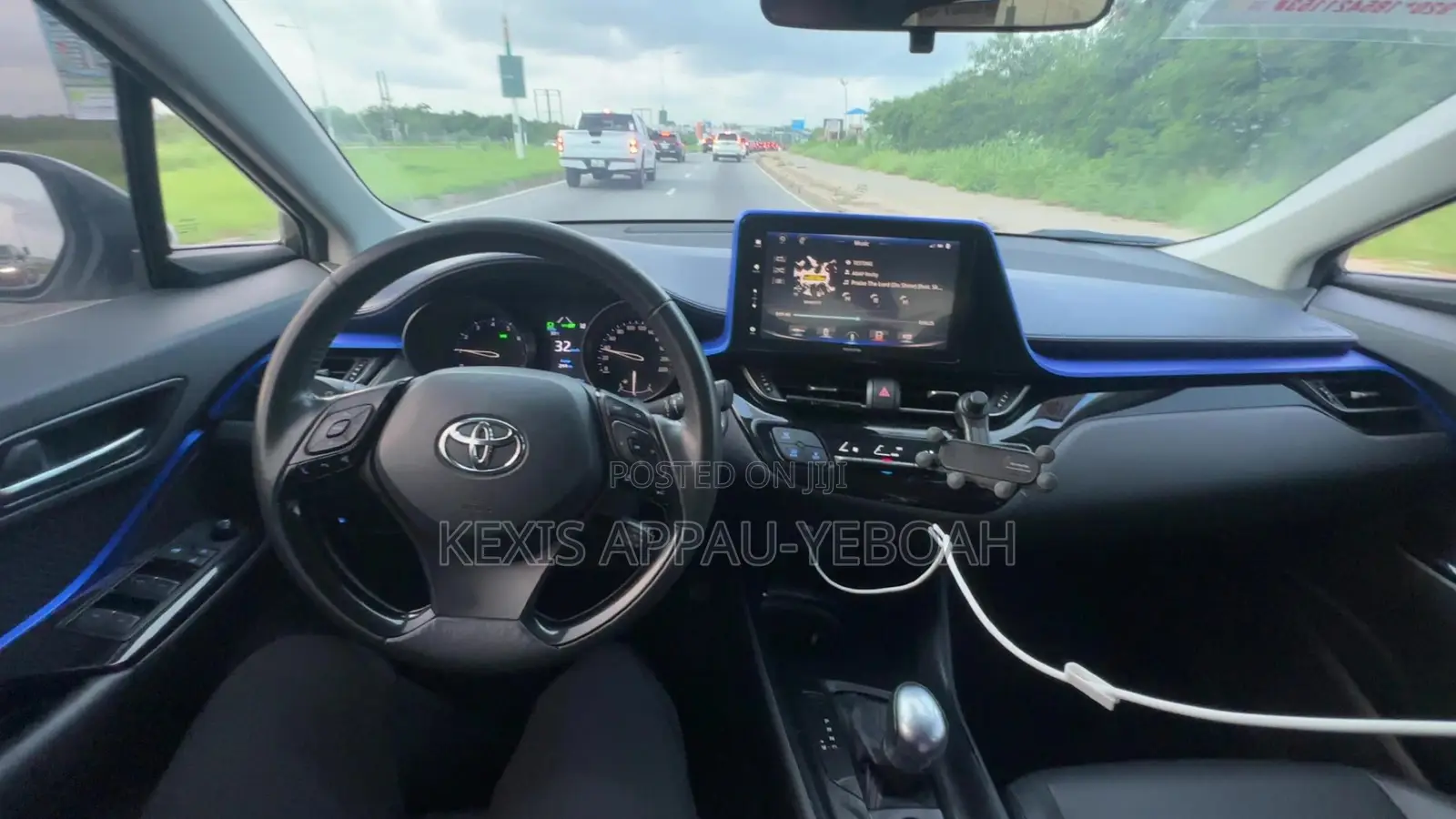 Toyota C-HR 2021 White