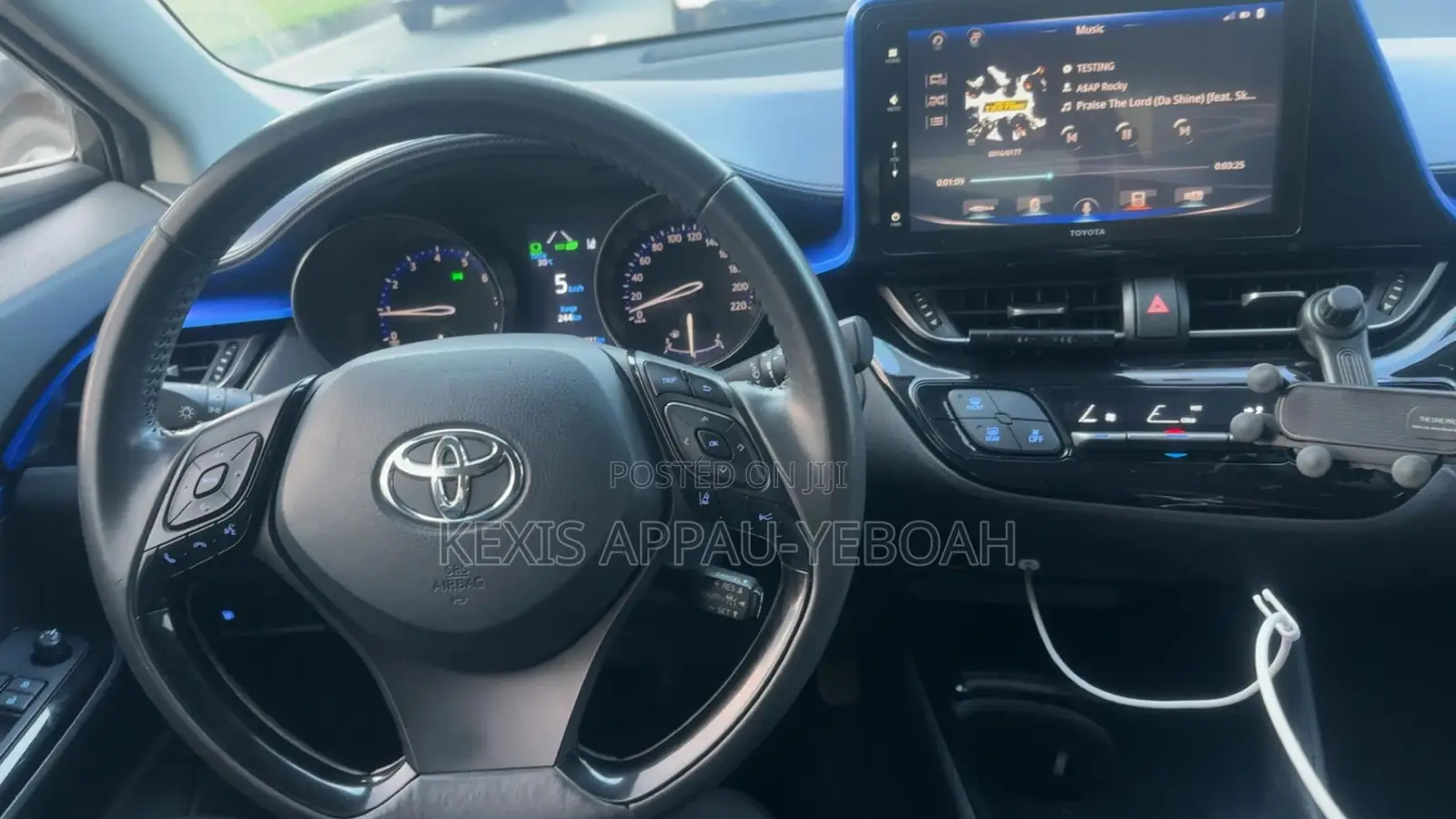 Toyota C-HR 2021 White