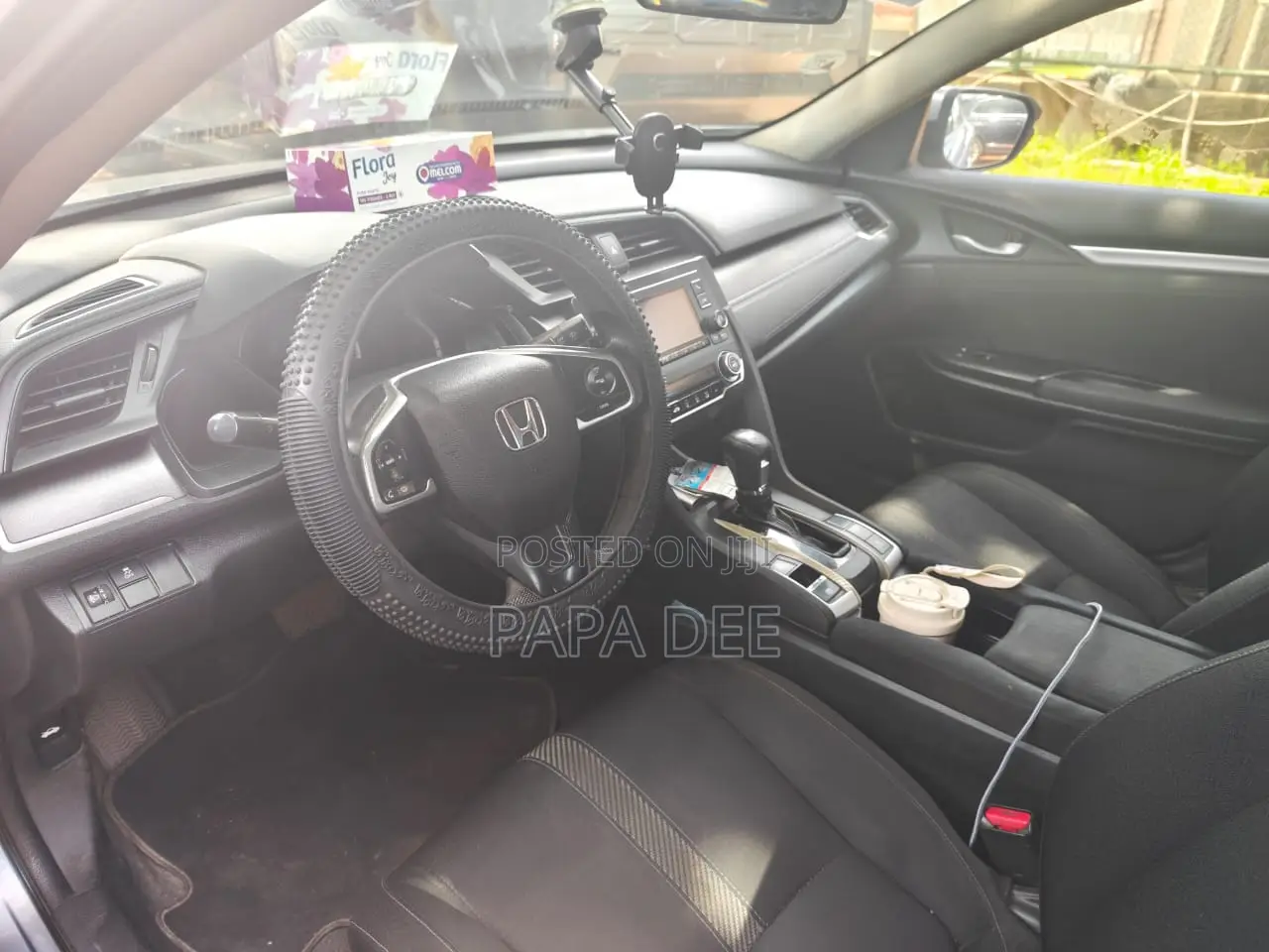 Honda Civic LX 4dr Sedan (2.0L 4cyl) 2016 Silver
