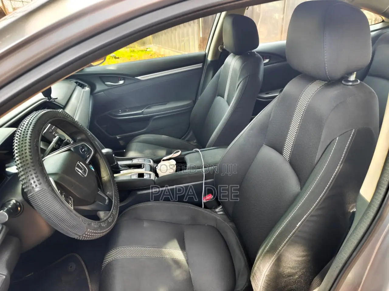 Honda Civic LX 4dr Sedan (2.0L 4cyl) 2016 Silver