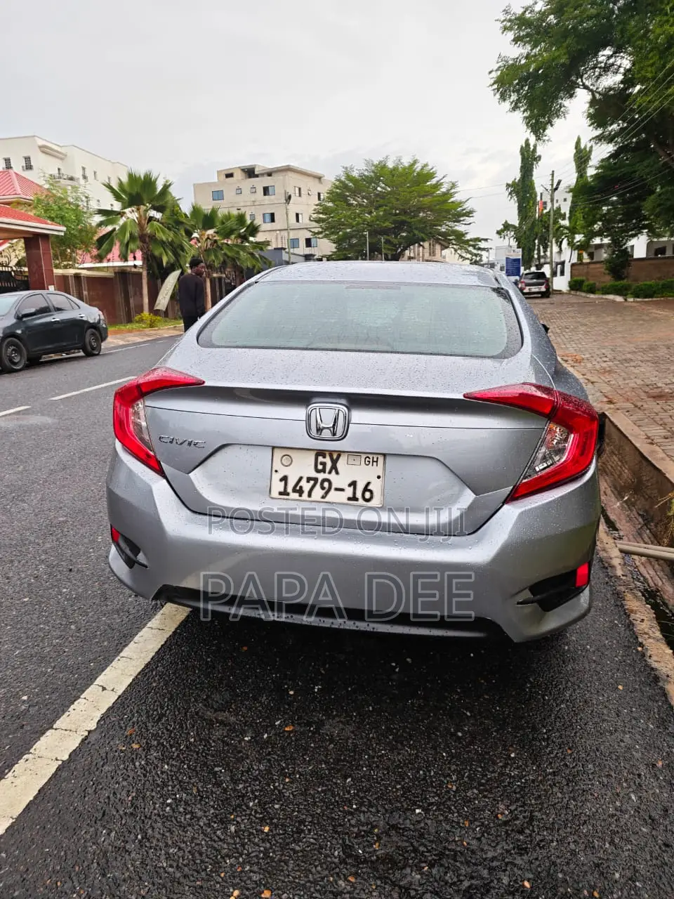 Honda Civic LX 4dr Sedan (2.0L 4cyl) 2016 Silver