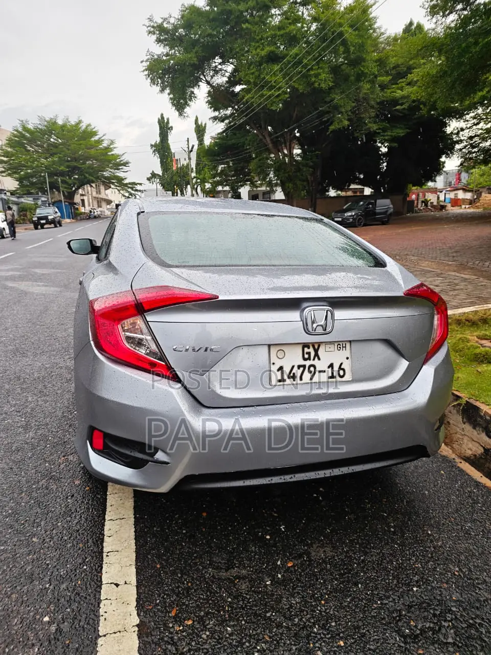 Honda Civic LX 4dr Sedan (2.0L 4cyl) 2016 Silver
