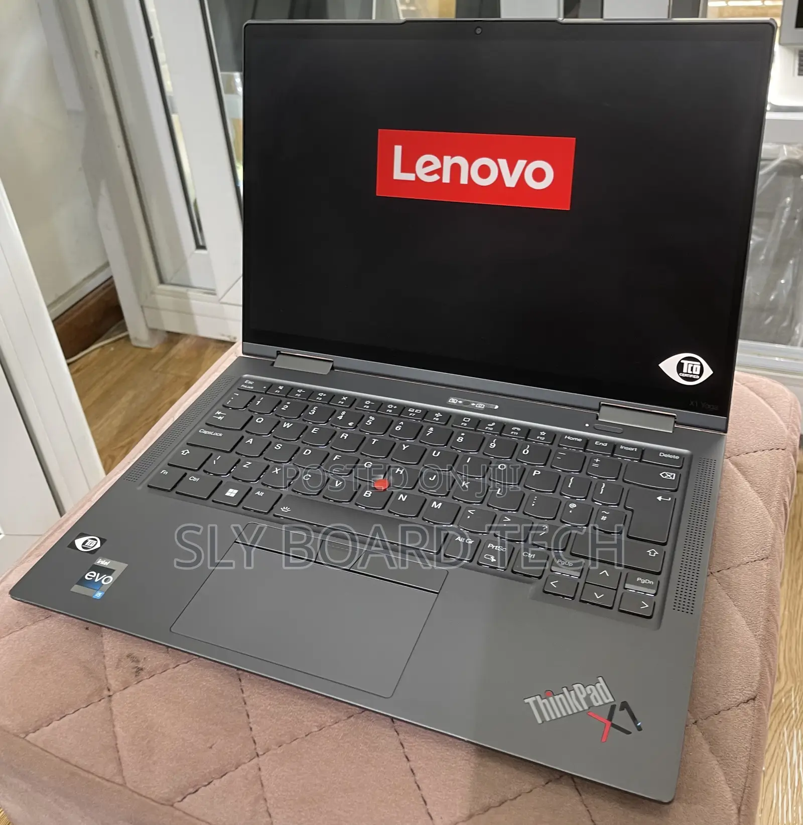 Laptop Lenovo ThinkPad X1 Yoga 16GB Intel Core i5 SSD 256GB