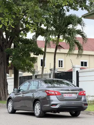 Nissan Sentra SV 2018 Gray