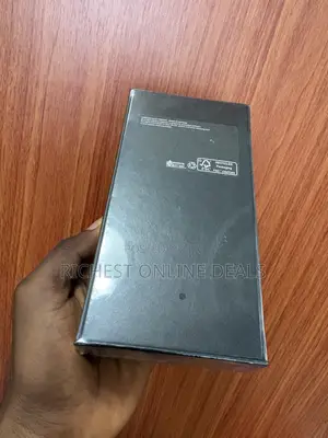 New Samsung Galaxy S21 Ultra 5G 128 GB Gray
