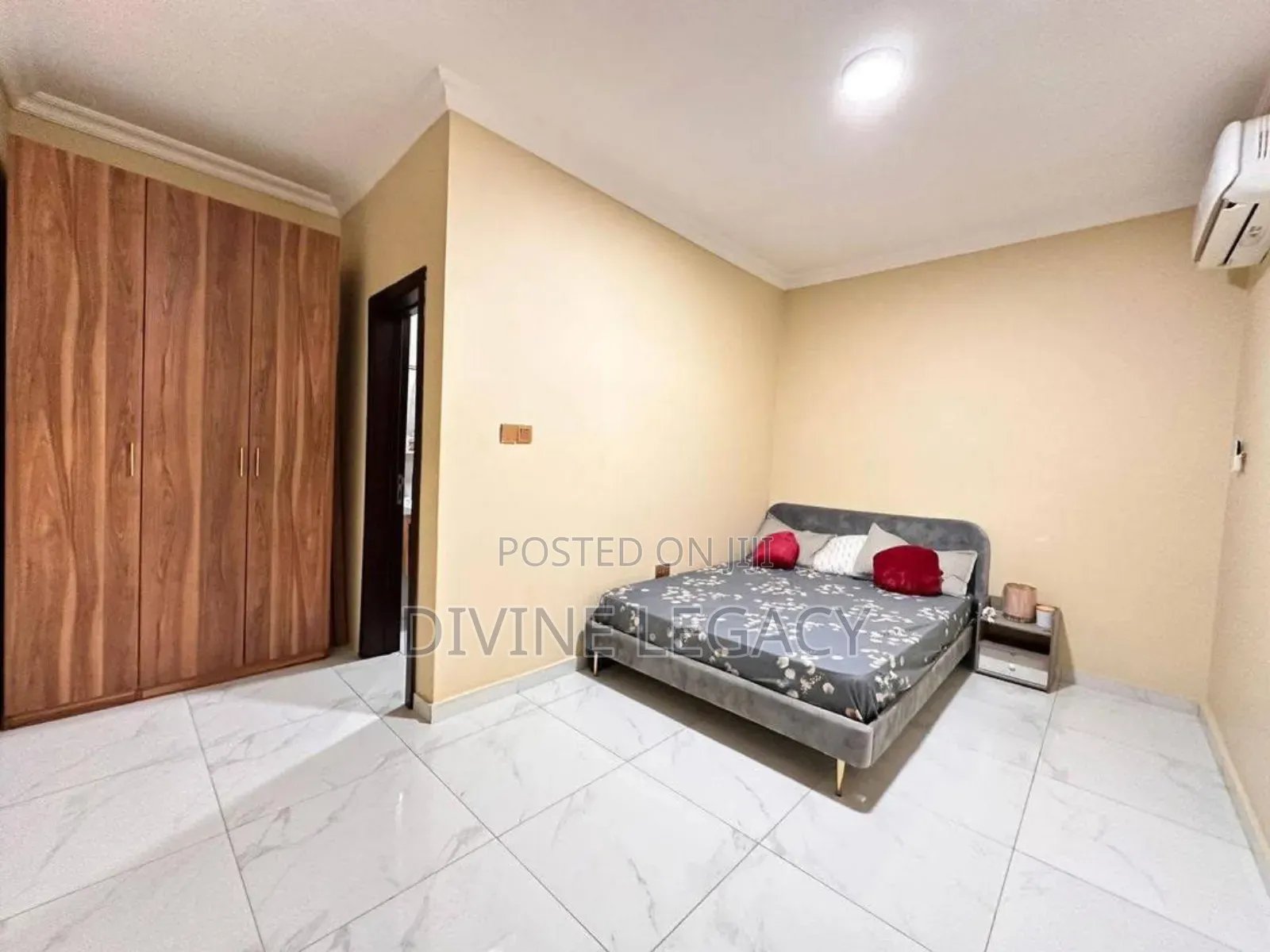 Furnished 2bdrm House in UPSA Area for sale