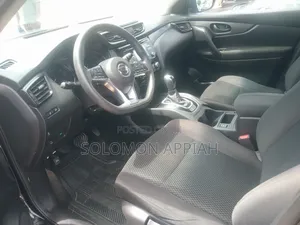 Nissan Qashqai 2018 Black