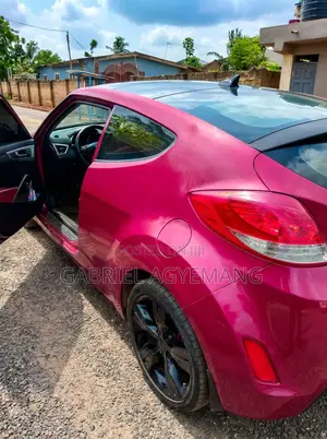 Hyundai Veloster 2015 Red