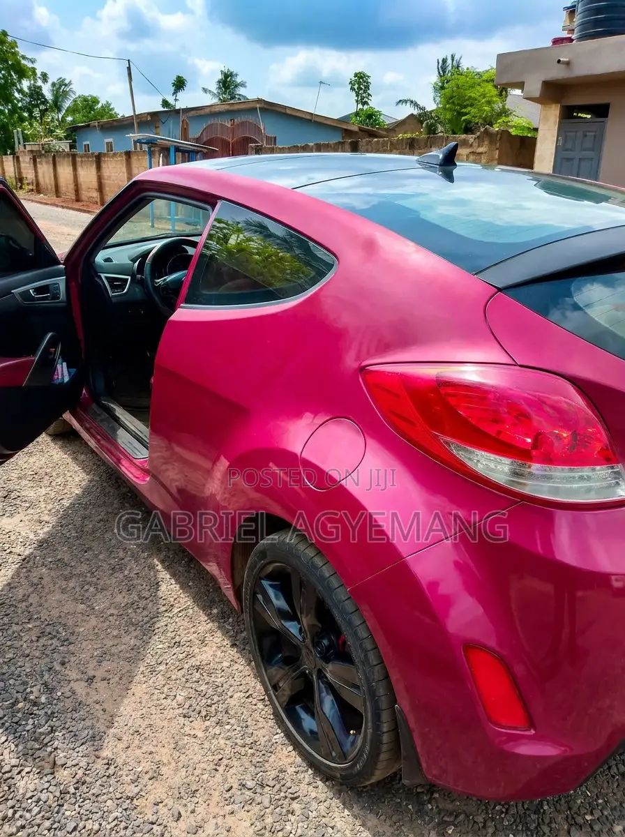 Hyundai Veloster 2015 Red