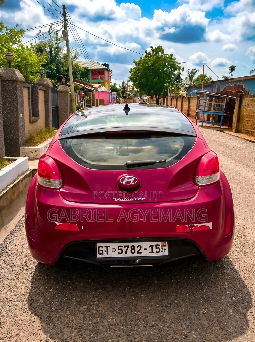Hyundai Veloster 2015 Red