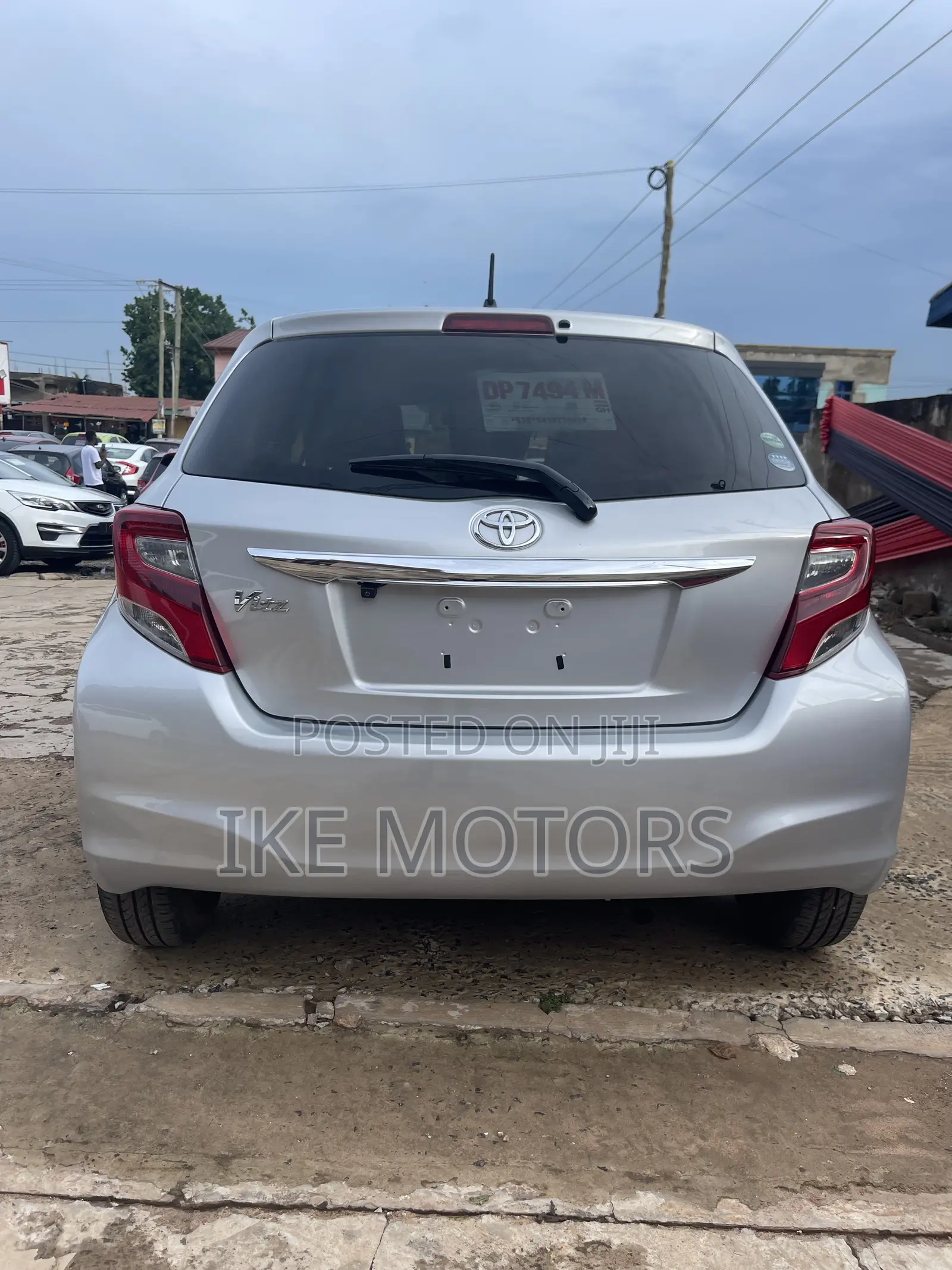 Toyota Vitz 1.3 AWD 3dr 2015 Silver