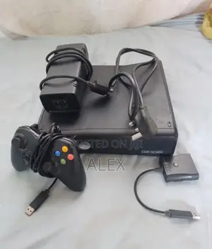 Xbox 360 Slim With 16 Games. Controller and Converter. Neat Condition