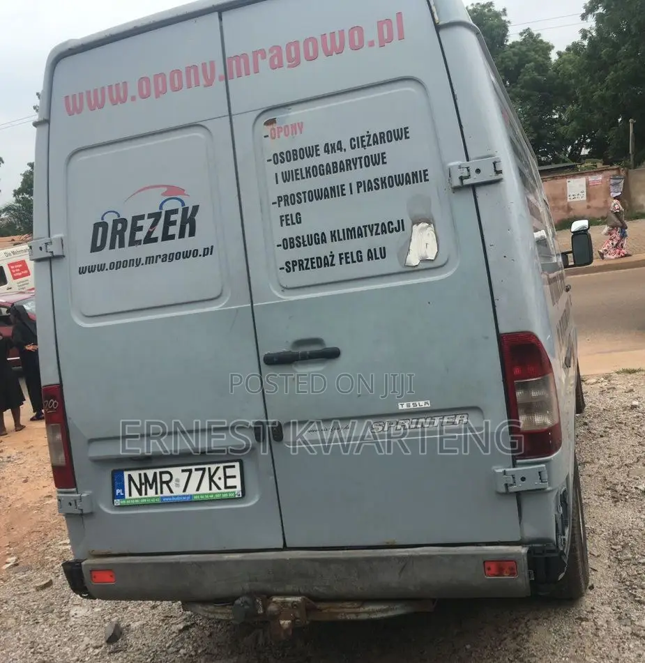 Mercedes-Benz Sprinter 2004 Blue