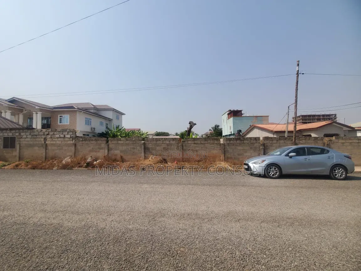 100x140ft Plot of Land for Sale at Tseaddo