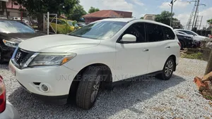 Nissan Pathfinder 2014 White