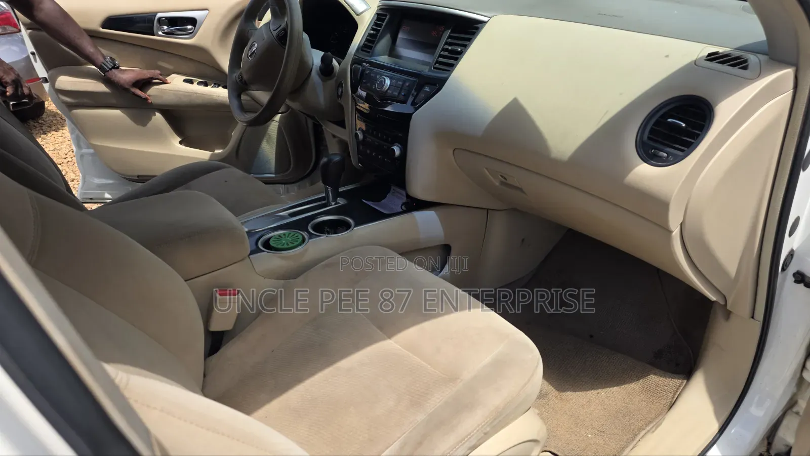 Nissan Pathfinder 2014 White