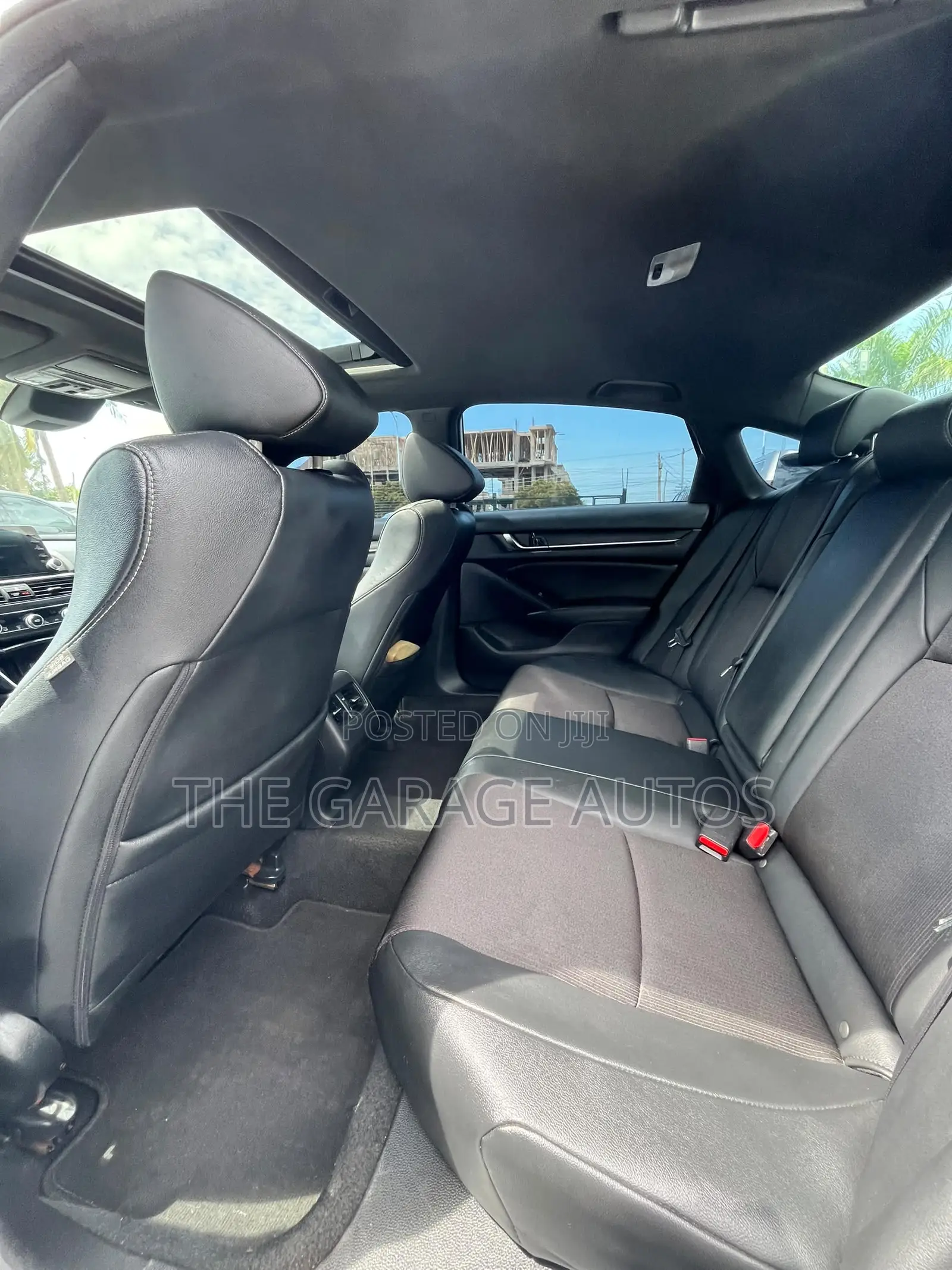 Honda Accord Sport (2.0L 4cyl Turbo 10A) 2019 White